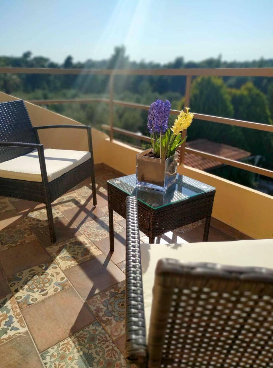 Tradiotional House Apartment Метаморфоси Екстериор снимка